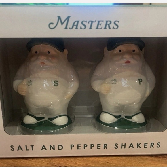 2025 Masters Gnome Salt and Pepper Shakers - Picture 1 of 1